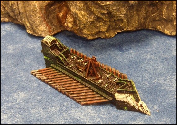 Croiseur de classe Banshee des Bone Griffons peint par vaudania