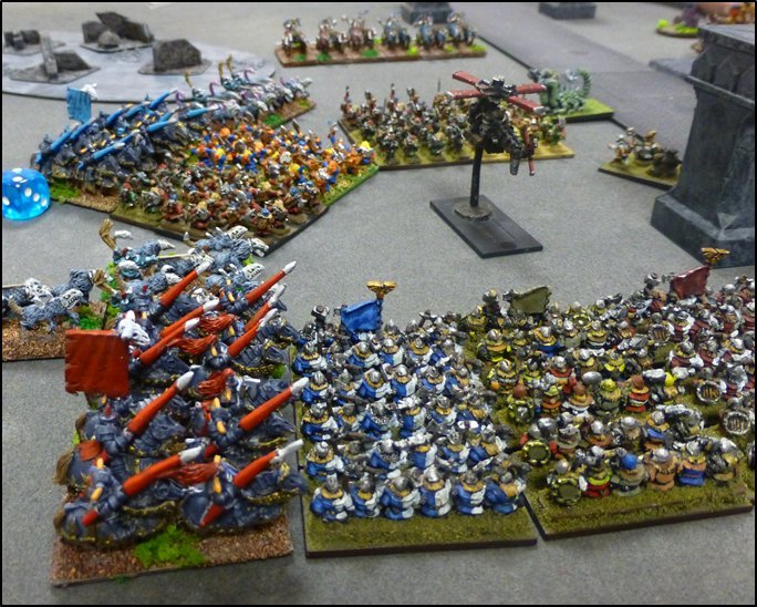 Dans les Marais de la D�solation, les forces imp�riales tentent de retenir les forces du Chaos