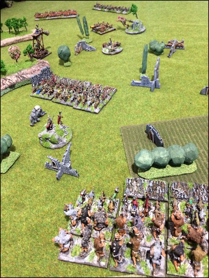 Dans les Montagnes de la Roche Noire, les Nains affrontent les Skavens pour le controle des ruines de Kazad Lok