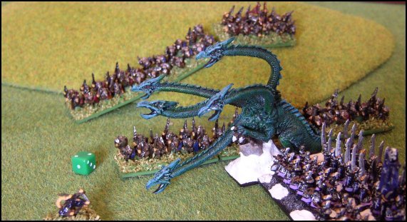 Skavens et Elfes Noirs s'affrontent pour la domination de Kazad Lok!